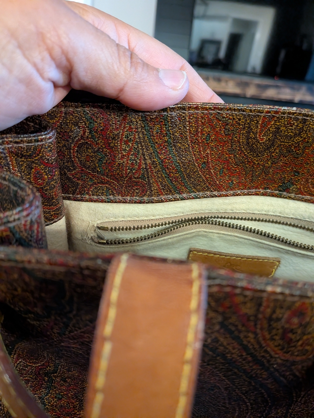 Etro Vintage Paisley Tote Bag 1970s Milano Made in Italy Kelly Style Leather - Picture 3 of 12